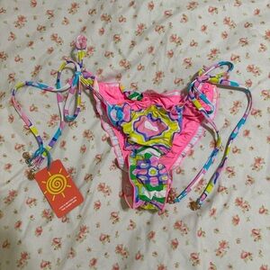 Blackbough swim bottoms in bliss print